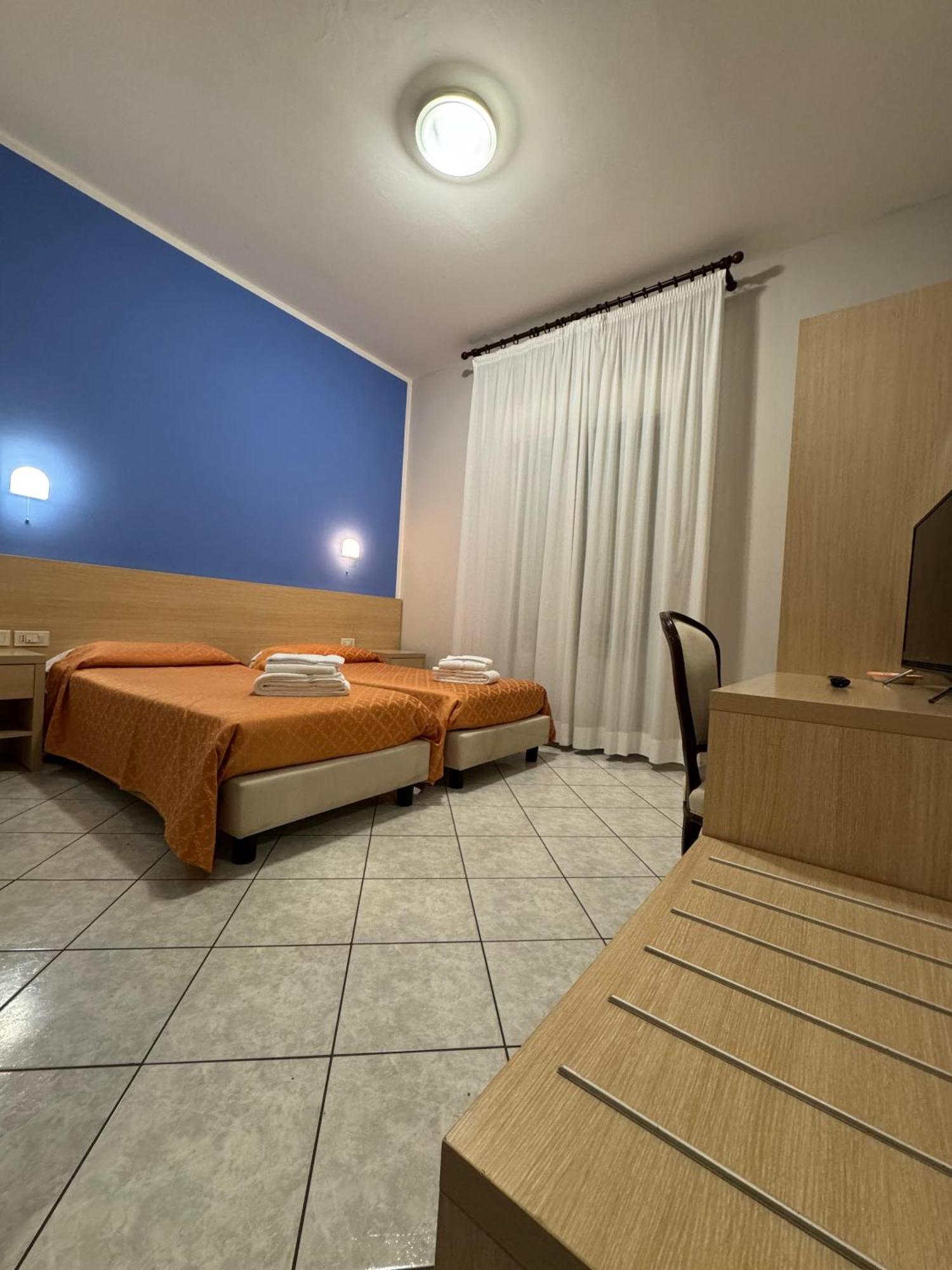 Albergo La Posta Arezzo Badia Al Pino Exterior foto
