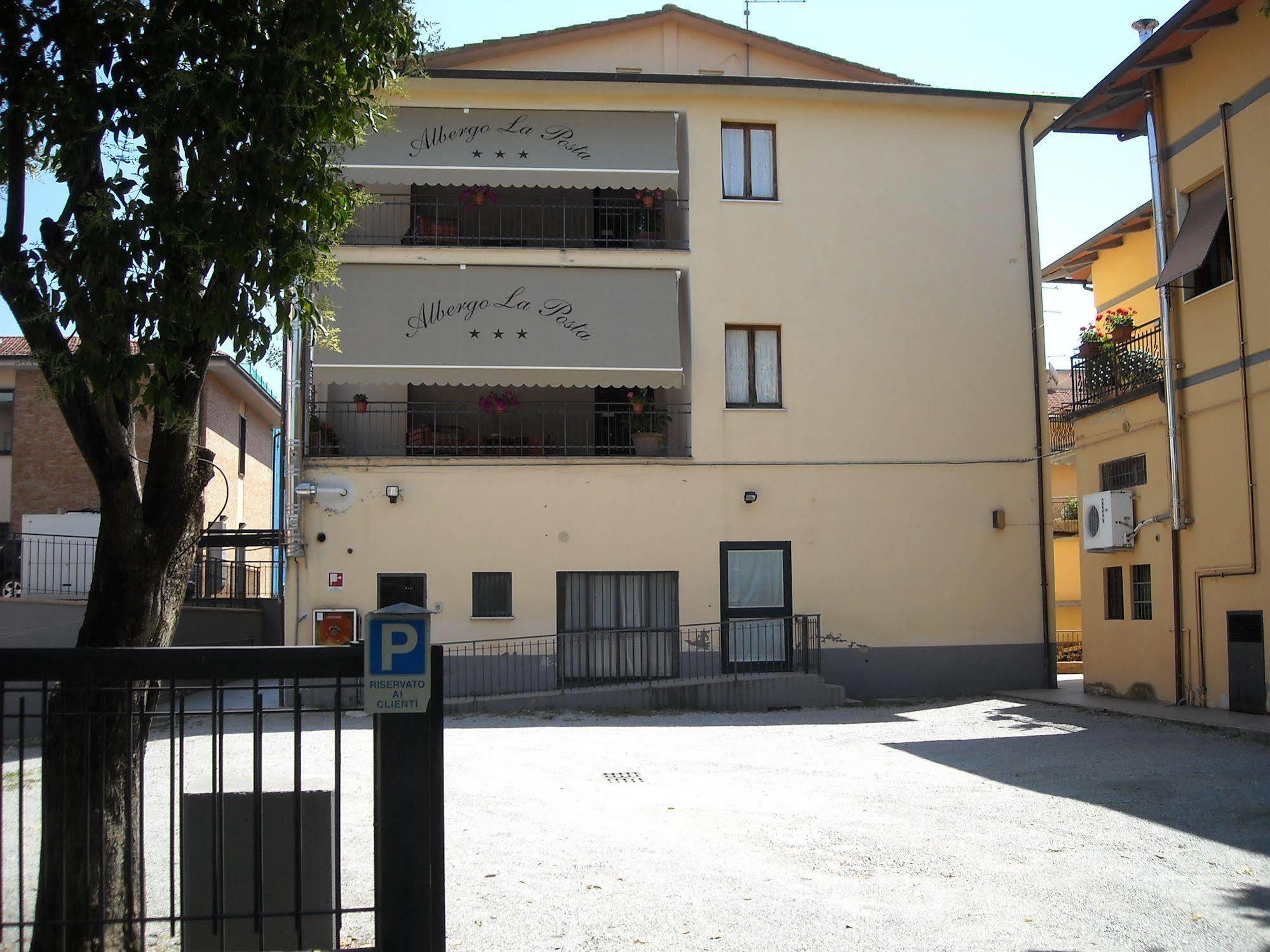 Albergo La Posta Arezzo Badia Al Pino Exterior foto
