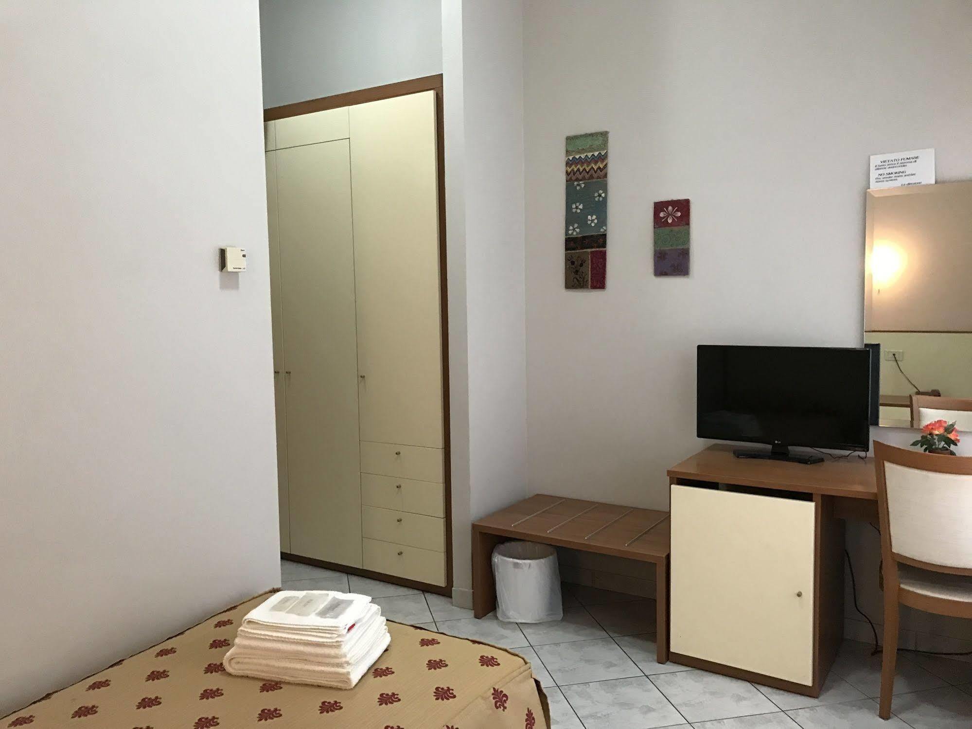 Albergo La Posta Arezzo Badia Al Pino Exterior foto